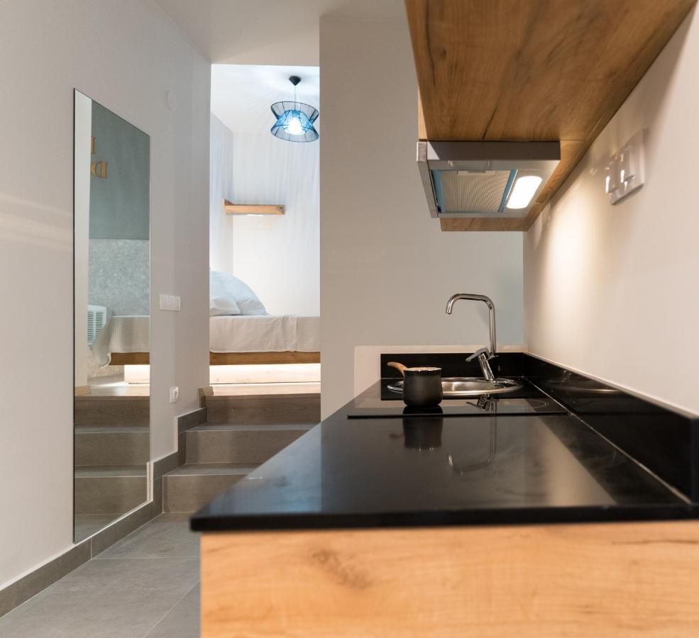 Jacuzzi Suite Piazza Dei Leoni Iráklio Kültér fotó